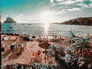 Šialené ceny v dovolenkovom