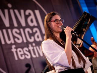 Nikol Bóková, Viva Musica!