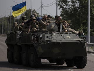Ukrajinskí vojaci v Donetsku.