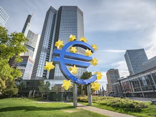 ECB musí zvýšiť úrokové