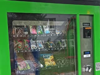 Pozrite sa, čo zabáva