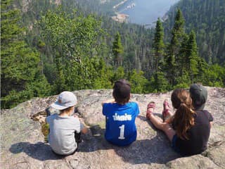 Dojímavá cesta okolo sveta: