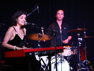 Andrea Bučko pokrstila svoj nový album s názvom Púšťam.