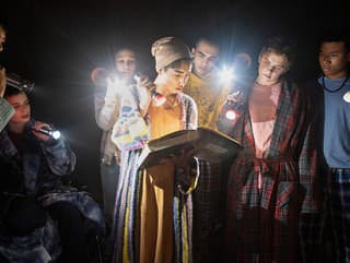 Halloween na Netflixe: V