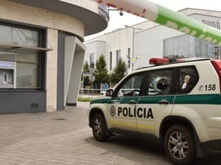 Polícia pátra po NEBEZPEČNOM