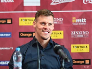 Kto je Martin Škrtel?