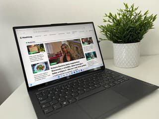 RECENZIA Notebook s dvomi