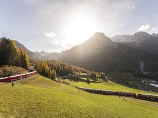 Najdlhší osobný vlak v