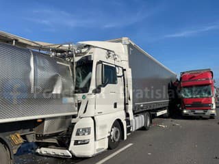 VÁŽNA NEHODA na D1: