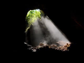 Najväčší bizár pod zemou: