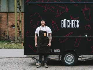 Špičkové jedlo z prívesu: