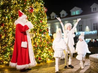 VIDEO ŠKANDÁL! Mikuláš namiesto