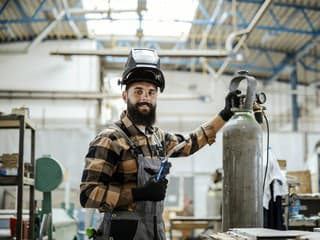 Stabilná práca a slušný