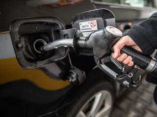 VODIČI, pozor! Cena benzínu