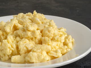 Žena jedla každý deň