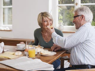 Osem hodín spánku, dva