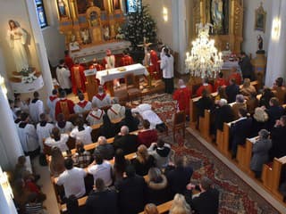 ŠKANDÁL Kňaz sa vraj