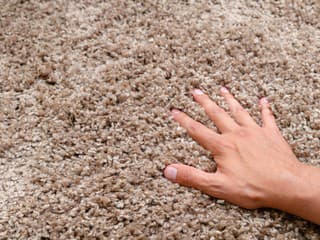 TOXÍNY striehnu tam, kde