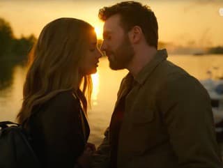 Sleduj nový trailer Ghosted: