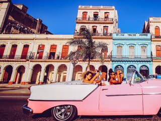 Na Kube zastal čas,