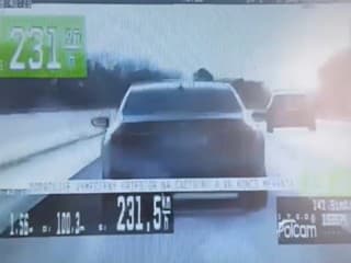 Cestný pirát sa rútil