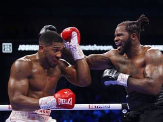 Anthony Joshua je späť: