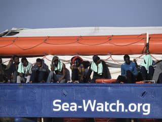 Migranti na lodi Sea