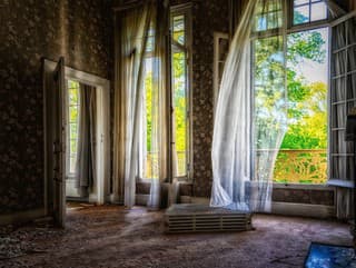 Preskúmaj s nami opustenú