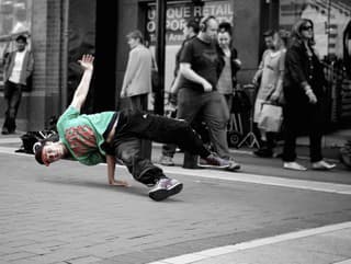 Lietajúci gumení chlapci a