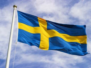 Švédska prokuratúra obvinila muža