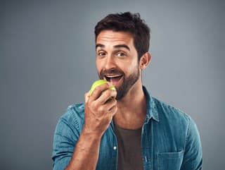 ZÁZVOR zmierňuje nevoľnosť po