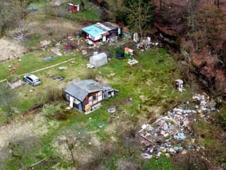 VIDEO Blato, výkaly, ŠPINA