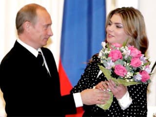 Putinova milenka oslavuje štyridsiatku: