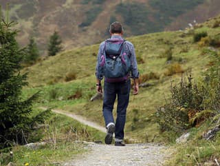 Sprej proti kliešťom: Vyrobte