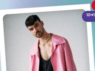 Adonxs vystúpi na Szigete