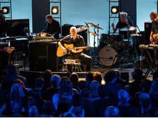 Swans v Novej synagóge