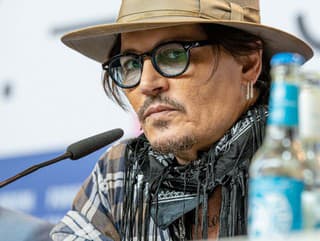 Zničená Amber Heard po