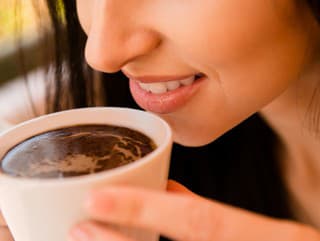 Tichý ZABIJAK zubov sa