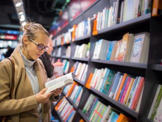 Hľadáte knihu na dovolenku