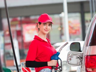 8 voľných pracovných miest