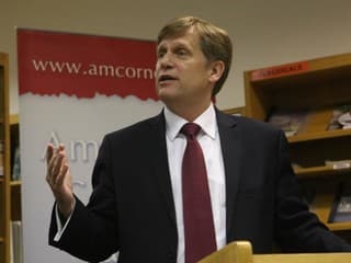 Michael McFaul ako americký