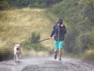 Búrkové mračná nepovedali posledné