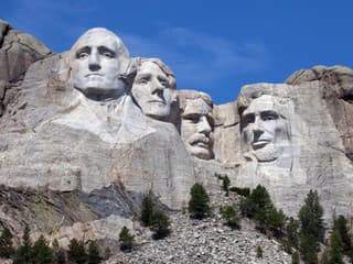 Pamätník Mount Rushmore v