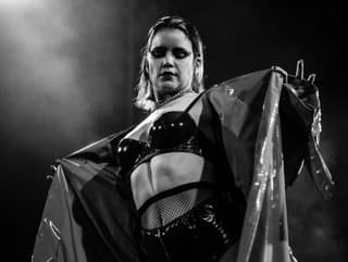 Lotta Love, Tepláreň, Pohoda