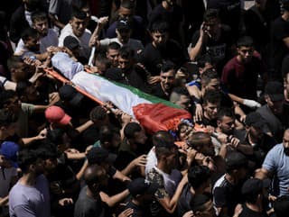 Palestínčania nesú telo 23-ročného