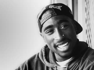 Polícia obnovila vyšetrovanie Tupacovej