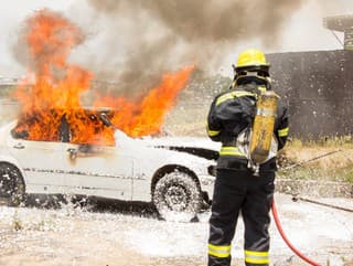 Požiar auta sa môže