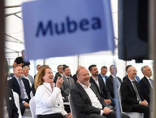 Elektromobilita pritiahla na východ