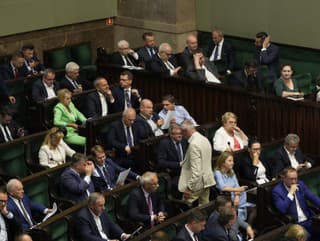 Poľský parlament schválil konanie