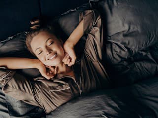 ĽAHNITE si do postele